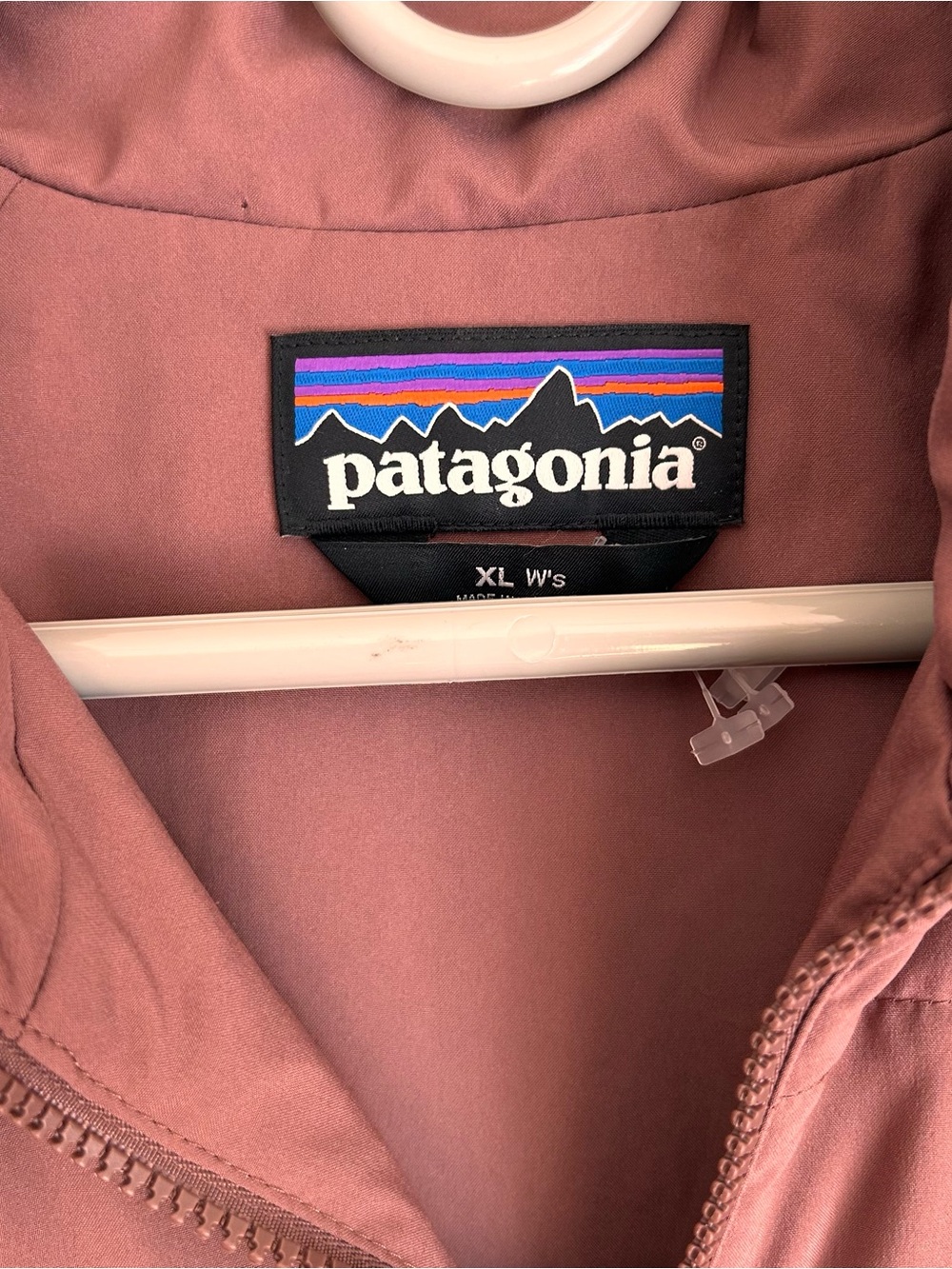 Patagonia Womens XL Mauve Puffer Jacket - Picture 2 of 10